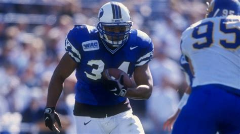 famous byu football players|notable byu alumni.